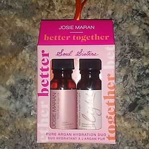 Josie Maran Soul Sisters Hydration Duo